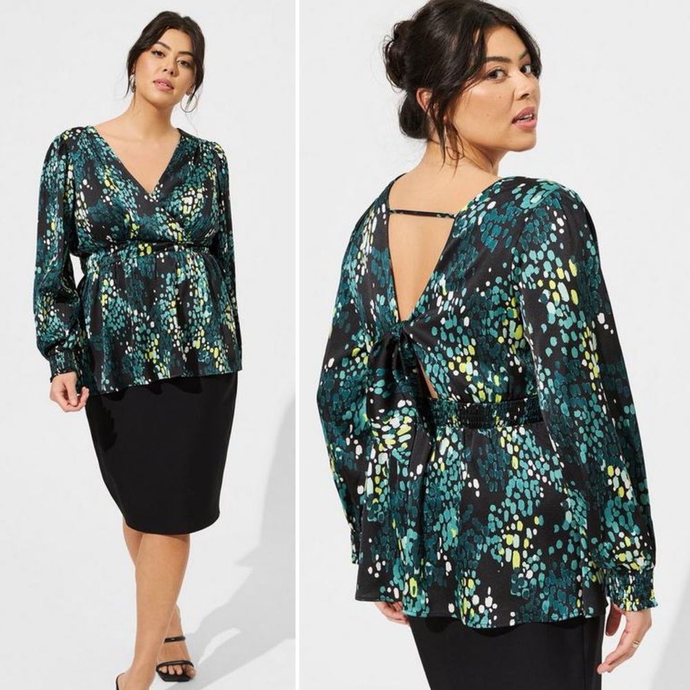 Torrid Top Satin Surplice Tie Cut Out Back Blouse Dots Long Sleeve Size 1 1X